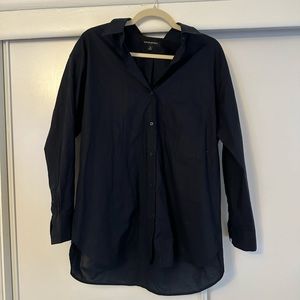 Banana Republic Navy Blue Button Down size M